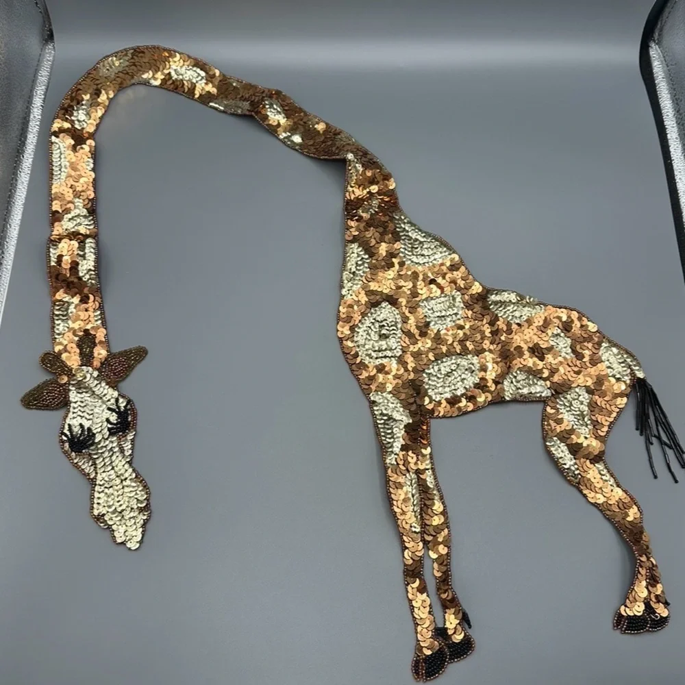 VTG Giant Giraffe Sequin Sew On Beaded Applique Around The Neck Collar Or Sleeve - Picture 1 of 16